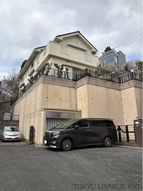 Akiya in Takarazuka