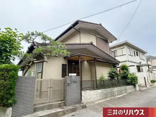 Akiya in Takarazuka