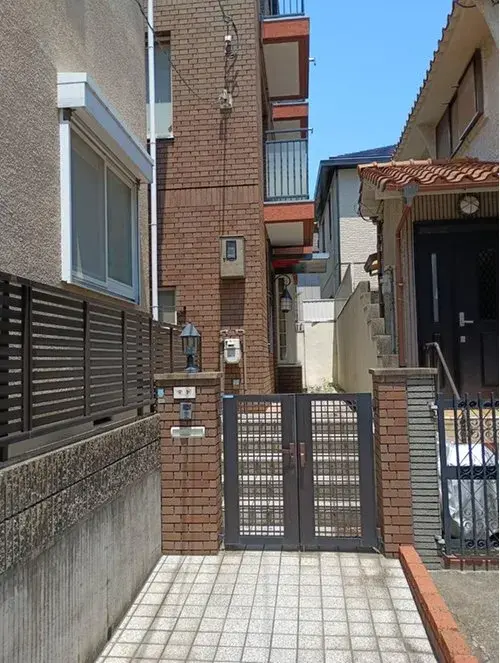 Akiya in Kobe