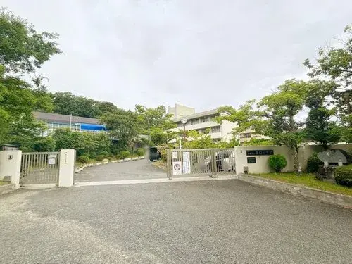 4 chambres, salon, salle à manger, cuisine, Ville d'Ikoma, Préfecture de Nara (9)