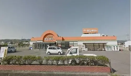 Akiya in Iwade