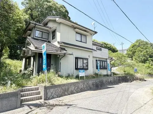 Akiya in Fuchu