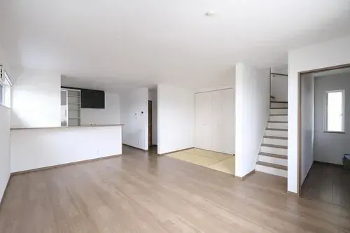 Hiroshima Prefecture Fuchu-cho 4LDK Residence (8)