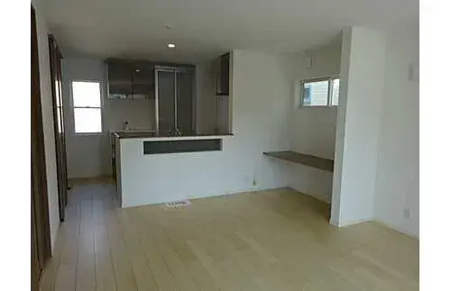 LDK 15+ tatamis Propriété de 3 étages Ville d'Hiroshima Préfecture d'Hiroshima (2)