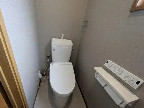 Almacenamiento en Todas las Habitaciones, Edificio de 2 Plantas, Naruto-cho, Prefectura de Tokushima (4)