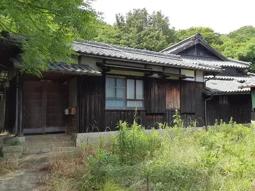Akiya in 三豊市