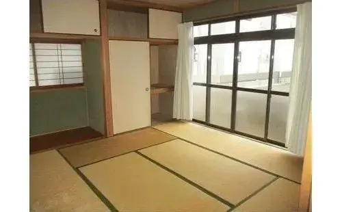 Two-Story Detached House Matsuyama City Ehime Prefecture (2)