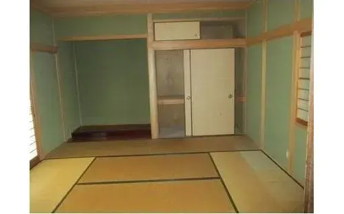 Two-Story Detached House Matsuyama City Ehime Prefecture (4)