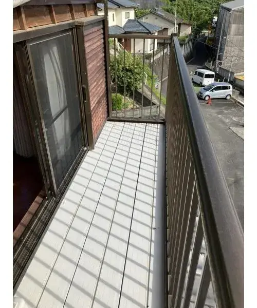 Slide 4