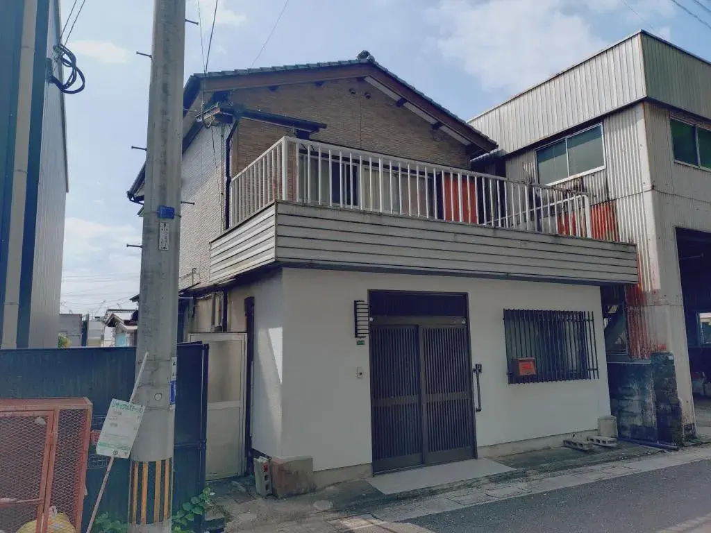 Akiya in Saiki