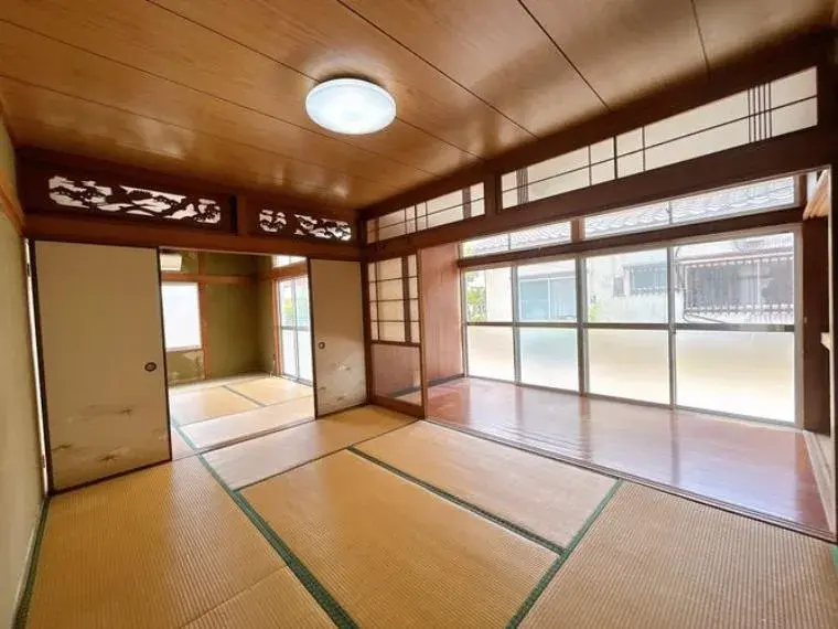 5LDK Karatsu City Saga Prefecture Property (9)