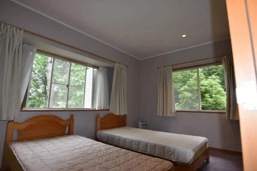 2LDK Property in Yamanakako-mura, Yamanashi Prefecture (13)