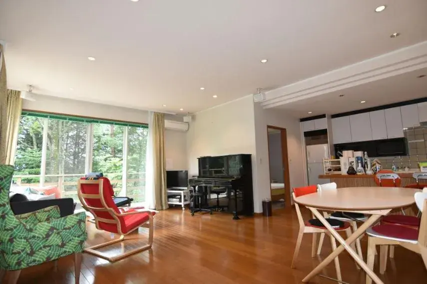 2LDK Property in Yamanakako-mura, Yamanashi Prefecture (10)