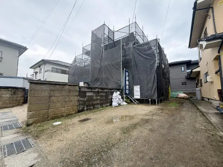 Akiya in Tamano