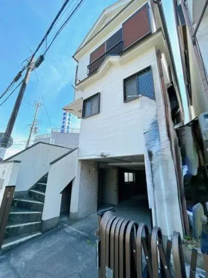 3LDK Shimamoto-cho, Osaka (2)