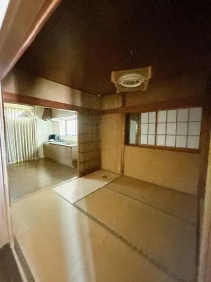 3LDK Shimamoto-cho, Osaka (5)