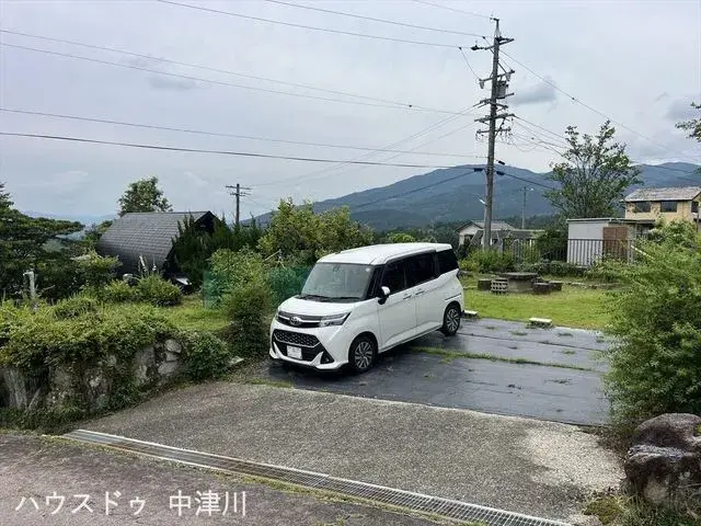 Slide 4