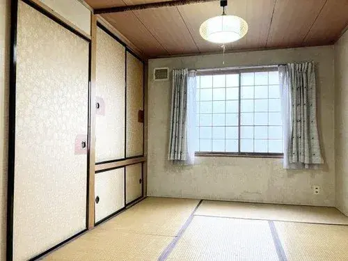 2-Story House Sapporo City Hokkaido (3)