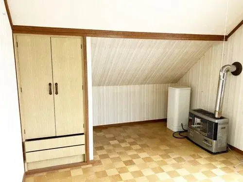 2-Story House Sapporo City Hokkaido (5)
