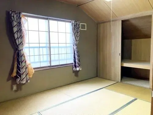 2-Story House Sapporo City Hokkaido (6)