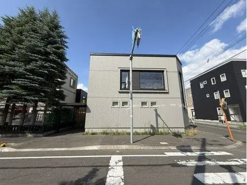 Akiya in Sapporo