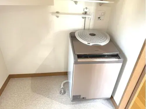 青森県八戸市2階建LDK15畳以上物件 (6)