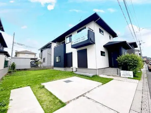 Akiya in Koga