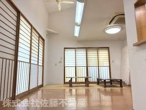 Akiya in Konosu