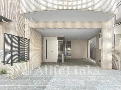 Akiya in Minato Ward