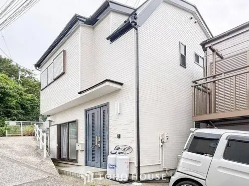 Akiya in Yokosuka