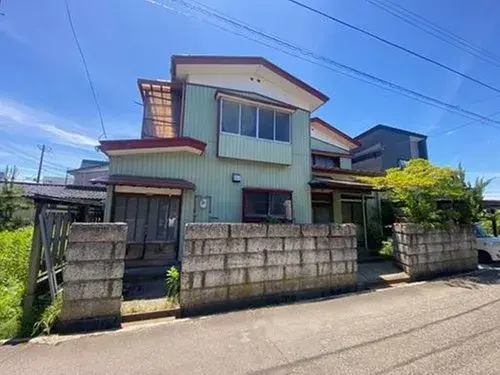 Akiya in 三条市