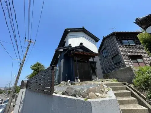 Akiya in 新潟市