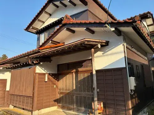 Akiya in Kaga