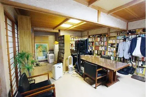 [LDK over 20 tatami, 2-story property] Atami City Shizuoka Prefecture (3)