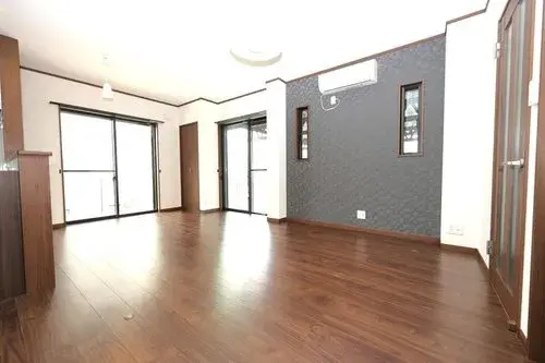 Maison individuelle à deux étages Hamamatsu Shizuoka (2)