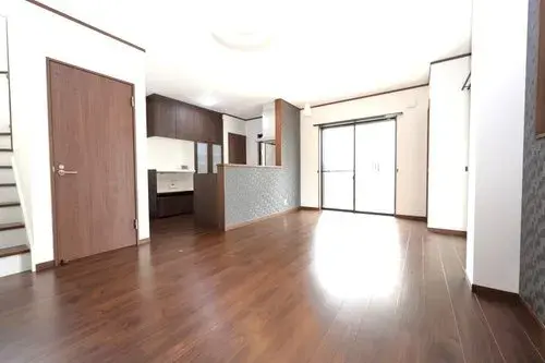 Maison individuelle à deux étages Hamamatsu Shizuoka (3)