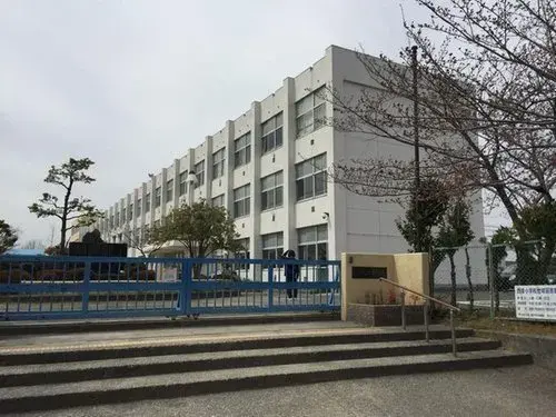 愛知県瀬戸市4寝室物件 (19)
