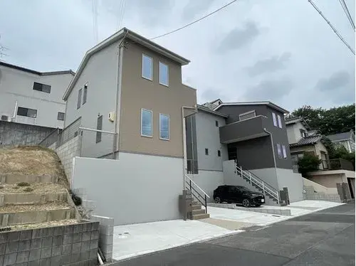 Akiya in 丰明市