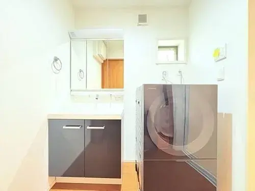 Storage-Rich Detached House Nakamura Ward Aichi Prefecture (7)