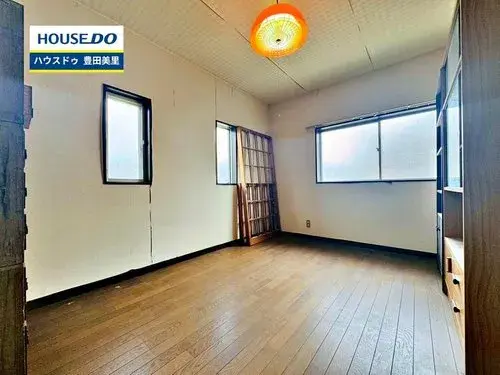 Maison individuelle rénovée
[Ville de Toyota, Préfecture d'Aichi] (5)