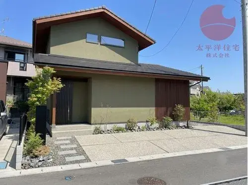 Akiya in Tokai