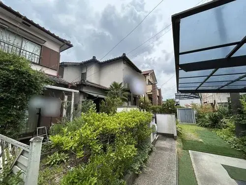 Slide 0