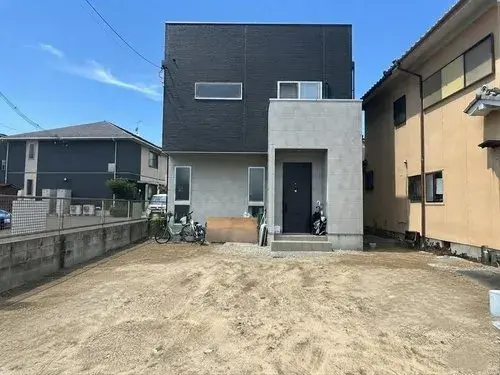 Akiya in Otsu