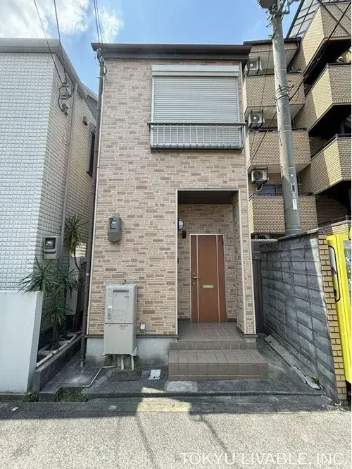 Akiya in Osaka
