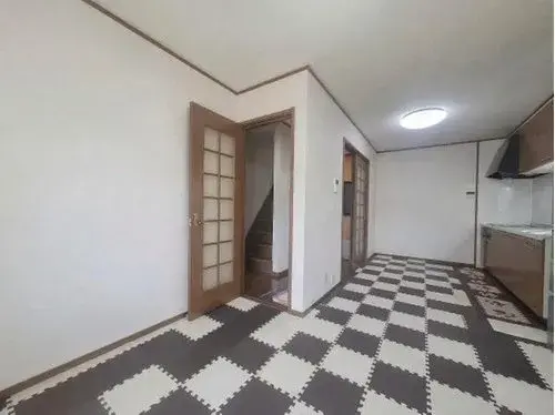 Slide 4