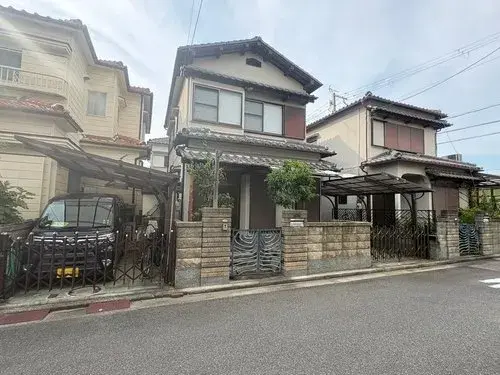 Akiya in Sakai