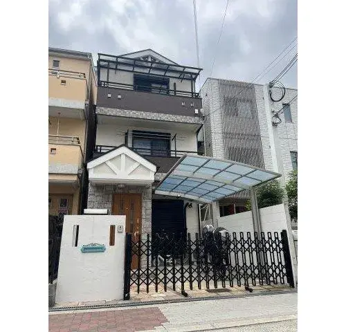 Akiya in Osaka