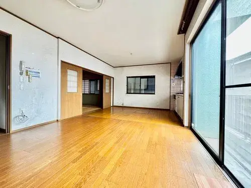 Prefectura de Osaka Ciudad de Yao Casa Unifamiliar de Dos Plantas con Almacenamiento Integral (3)