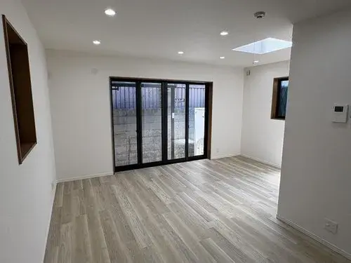 2-Story LDK 15+ Tatami Property Sakai City Osaka Prefecture (2)