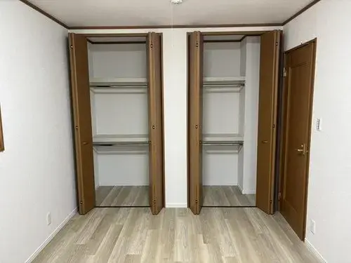 2-Story LDK 15+ Tatami Property Sakai City Osaka Prefecture (4)